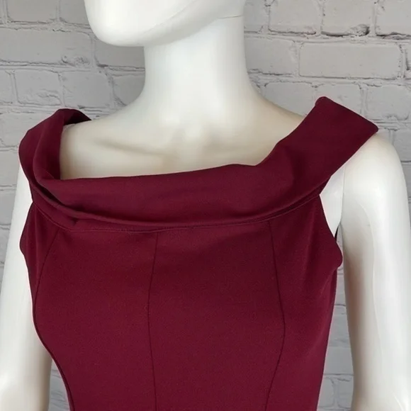 NWT Knitee maroon off the shoulder mid length dress small - Picture 4 of 9
